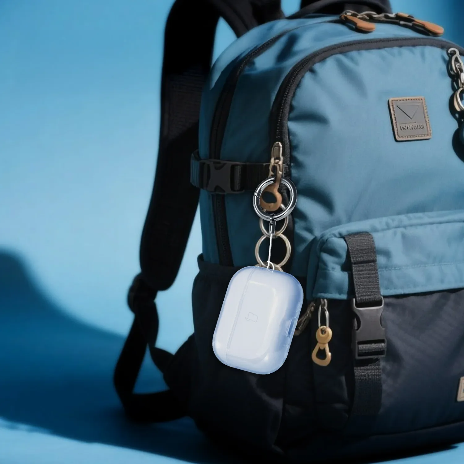 Elastische Hülle mit Karabiner für AirPods Pro 3, Bizon Case Headphone Clear, Transparent-Blau - Image 4
