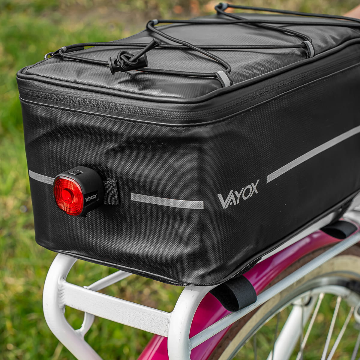 Fahrradtasche für Gepäckträger, Vayox VA0166 8L, Schwarz - Image 7