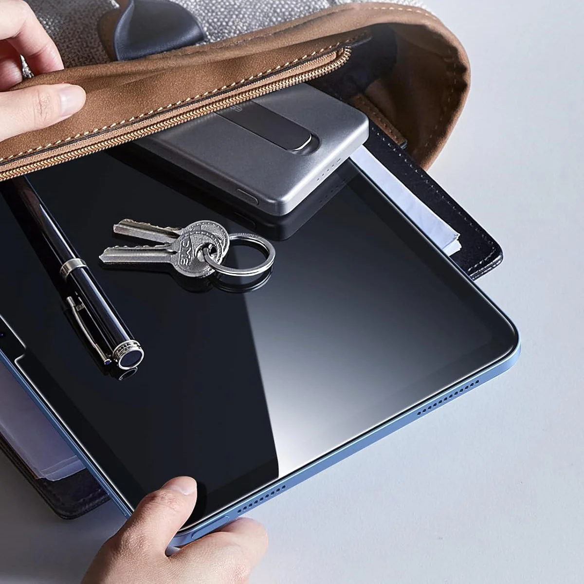 Gehärtetes Glas für Schutzhülle für iPad 11 / 10 gen. 2025 / 2022, ESR Tempered Glass - Image 8