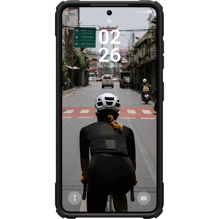 Handyhülle für Galaxy S26, Urban Armor Gear Plasma XTE Mag mit MagSafe, Durchscheinend und schwarz mit orangem Element - Image 6