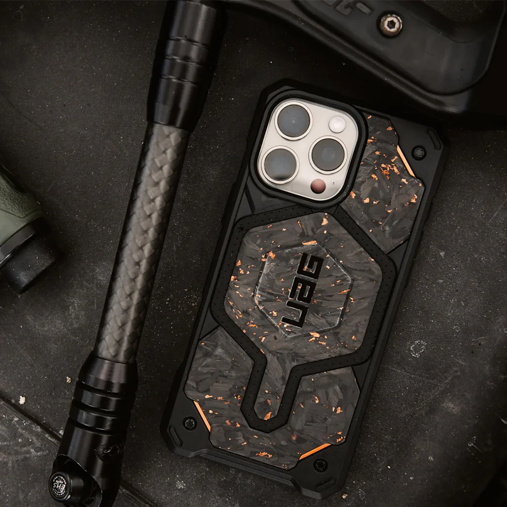 Handyhülle für iPhone 16 Pro Max, Urban Armor Gear Monarch Pro Mag mit MagSafe, Schwarz-Orange - Image 10