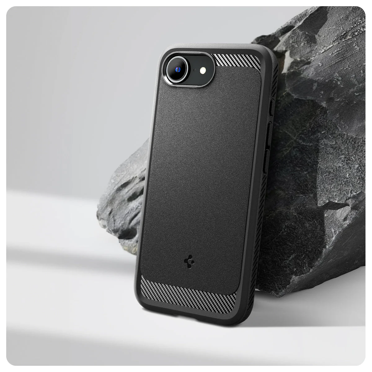 Handyhülle für iPhone 17e / 16e, Spigen Rugged Armor Mag mit MagSafe, Schwarz - Image 3