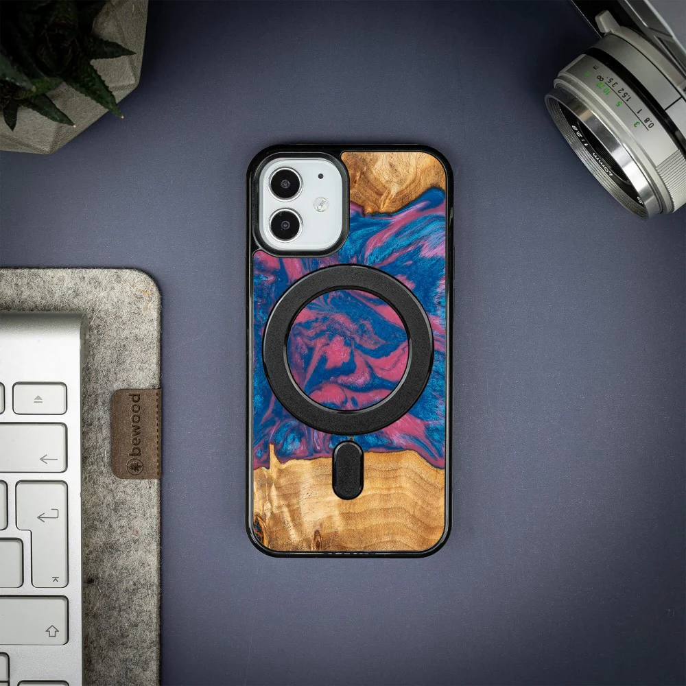 Holzhülle für iPhone 12 Mini, Bewood Unique Neons Vegas für MagSafe - Image 3