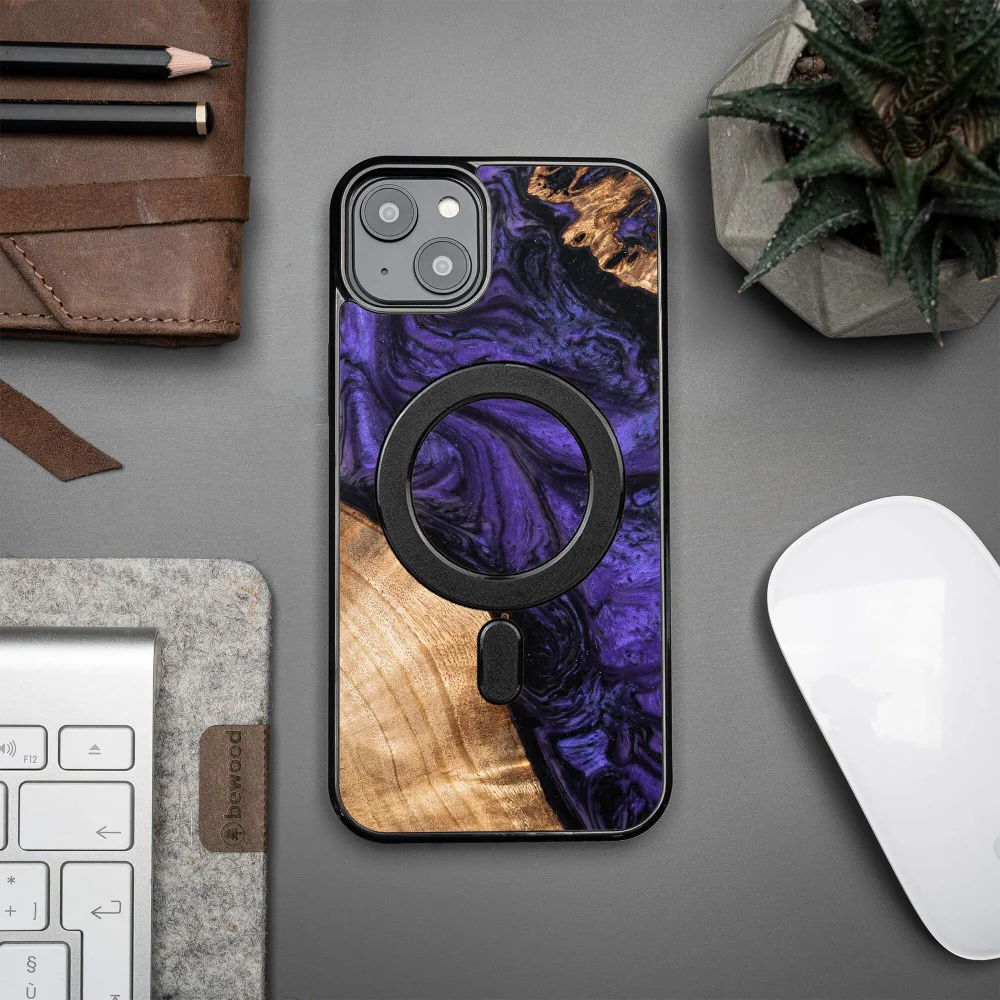 Holzhülle für iPhone 15 Plus, Bewood Unique Violet für MagSafe - Image 3
