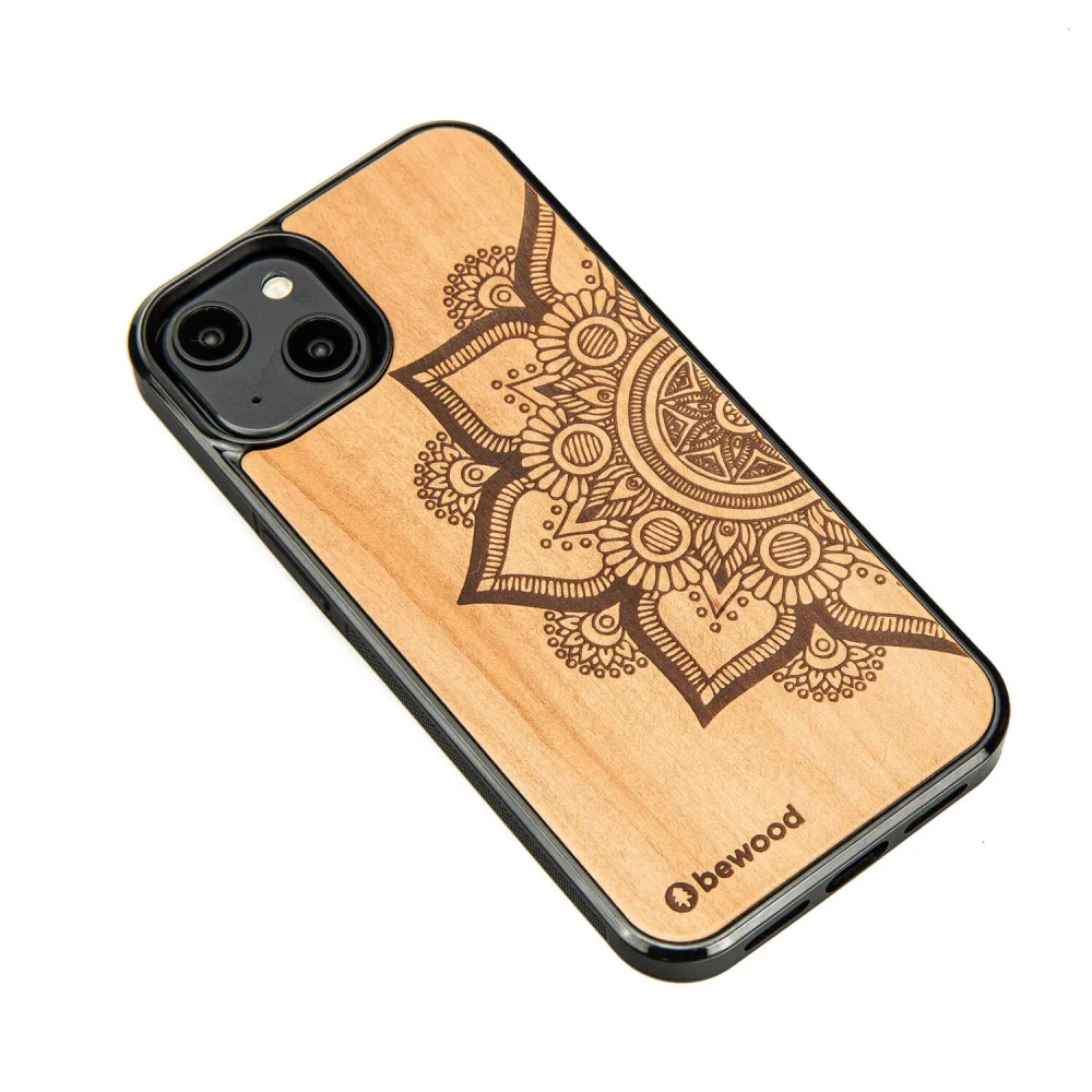 Holzhülle für iPhone 14, Bewood Apfelbaum Mandala - Image 2