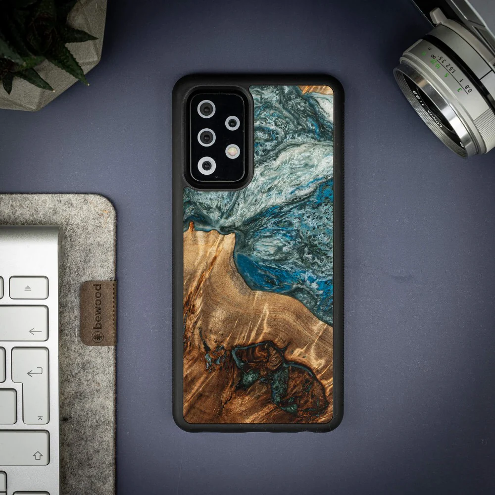Holzhülle für Galaxy A52s / A52 5G / A52 4G, Bewood Unique Planets Erde - Image 3
