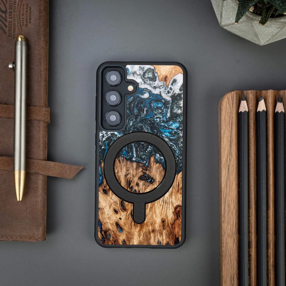 Holzhülle für Galaxy A55 5G, Bewood Unique Planets Erde für MagSafe - Image 3