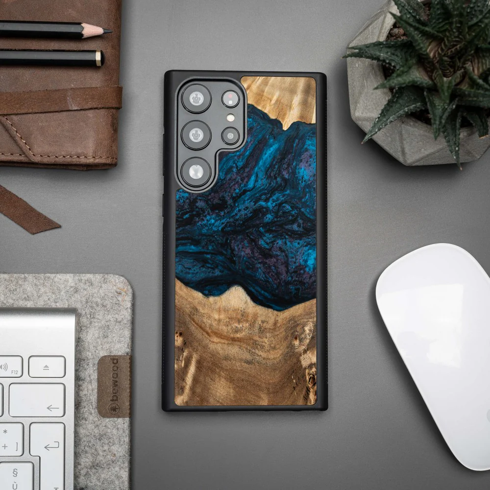 Holzhülle für Galaxy S23 Ultra, Bewood Unique Planets Neptun - Image 2