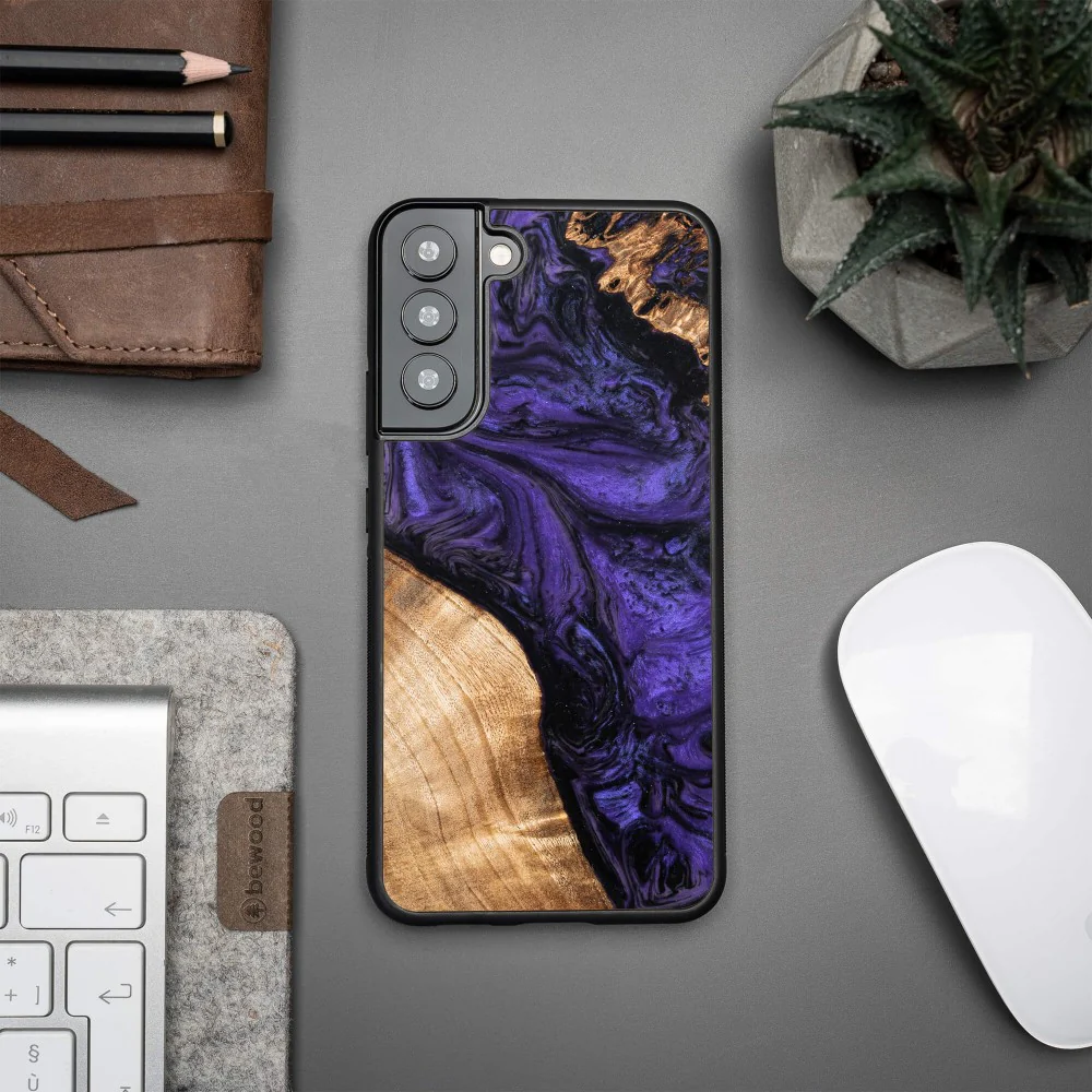 Holzhülle für Galaxy S22 Plus, Bewood Unique Violet - Image 3