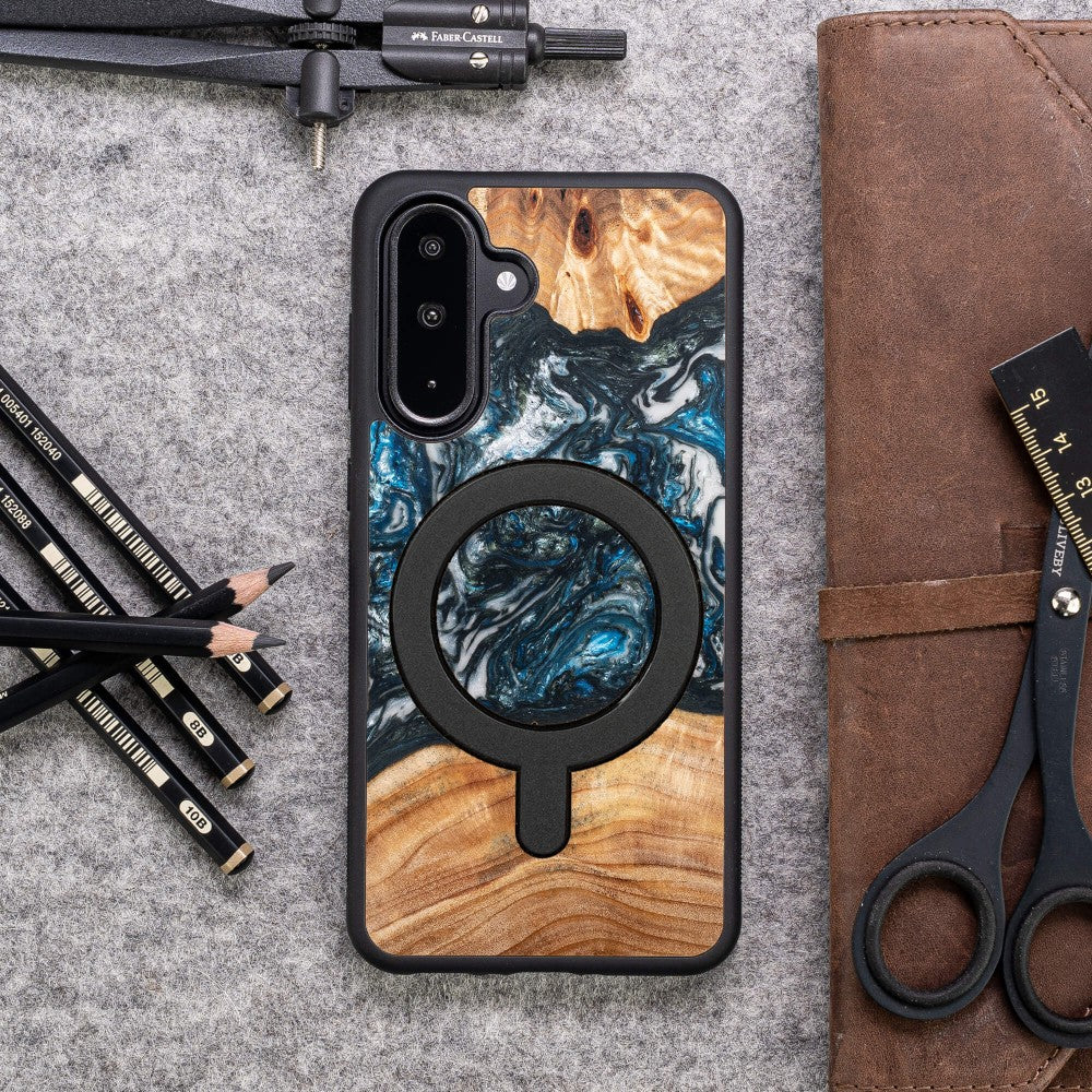 Holzhülle für Galaxy A26 5G, Bewood Unique Planets Erde für MagSafe - Image 3