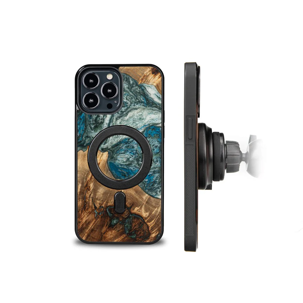 Holzhülle für iPhone 13 Pro Max, Bewood Unique Planets Erde für MagSafe - Image 2