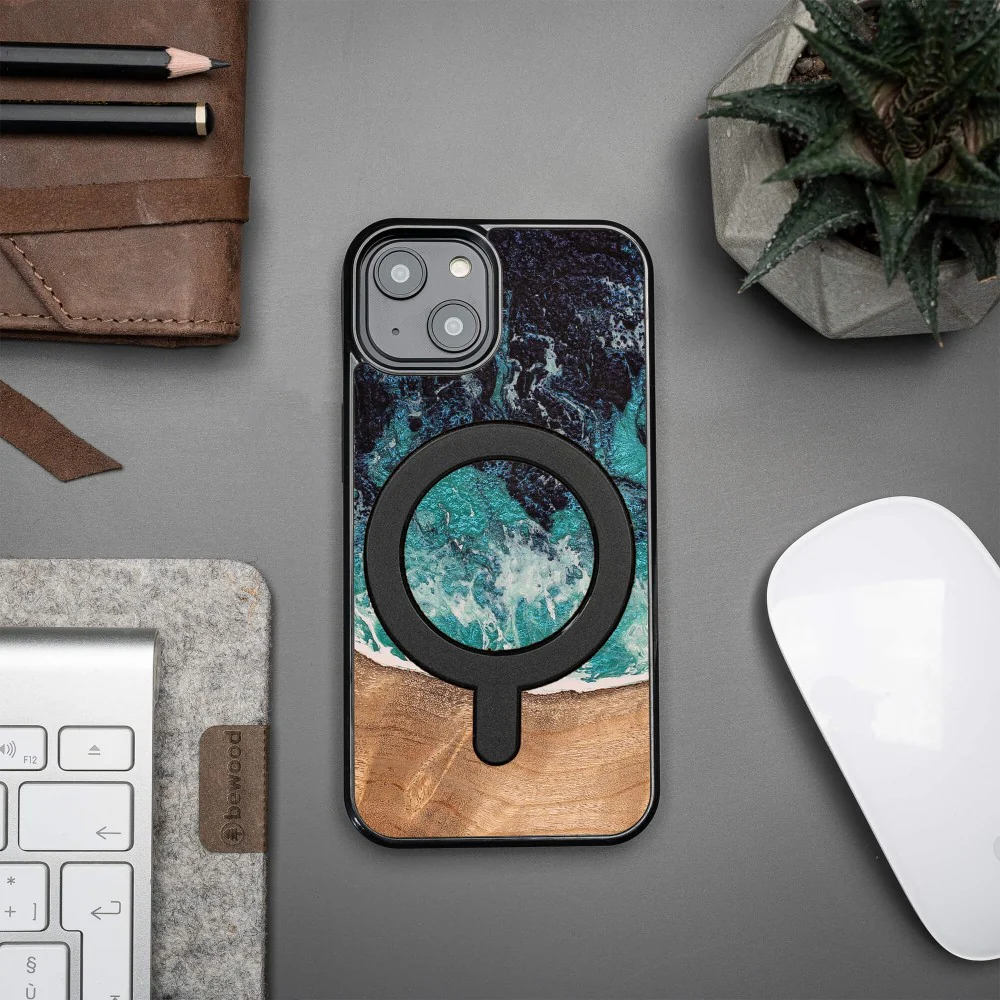 Holzhülle für iPhone 15, Bewood Unique Dream Island für MagSafe, Blau-Braun - Image 5