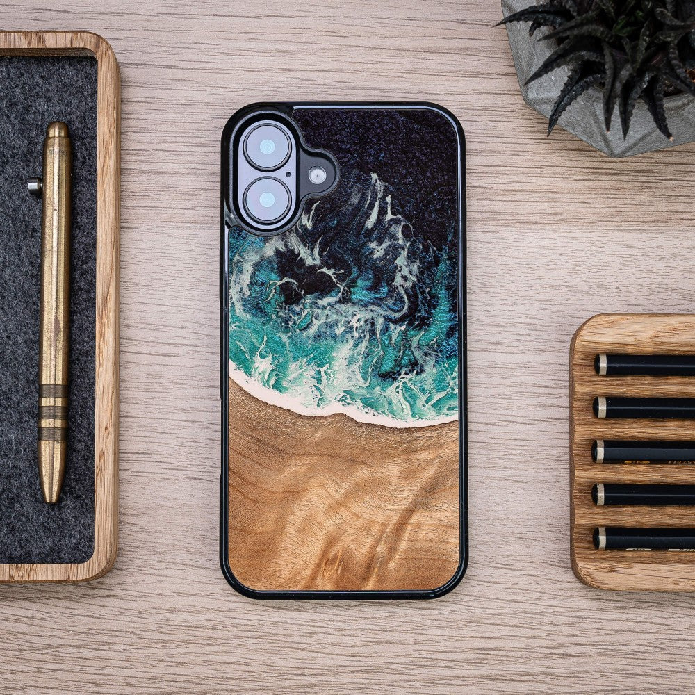 Holzhülle für iPhone 16 Plus, Bewood Unique Dream Island, Blau-Braun - Image 4