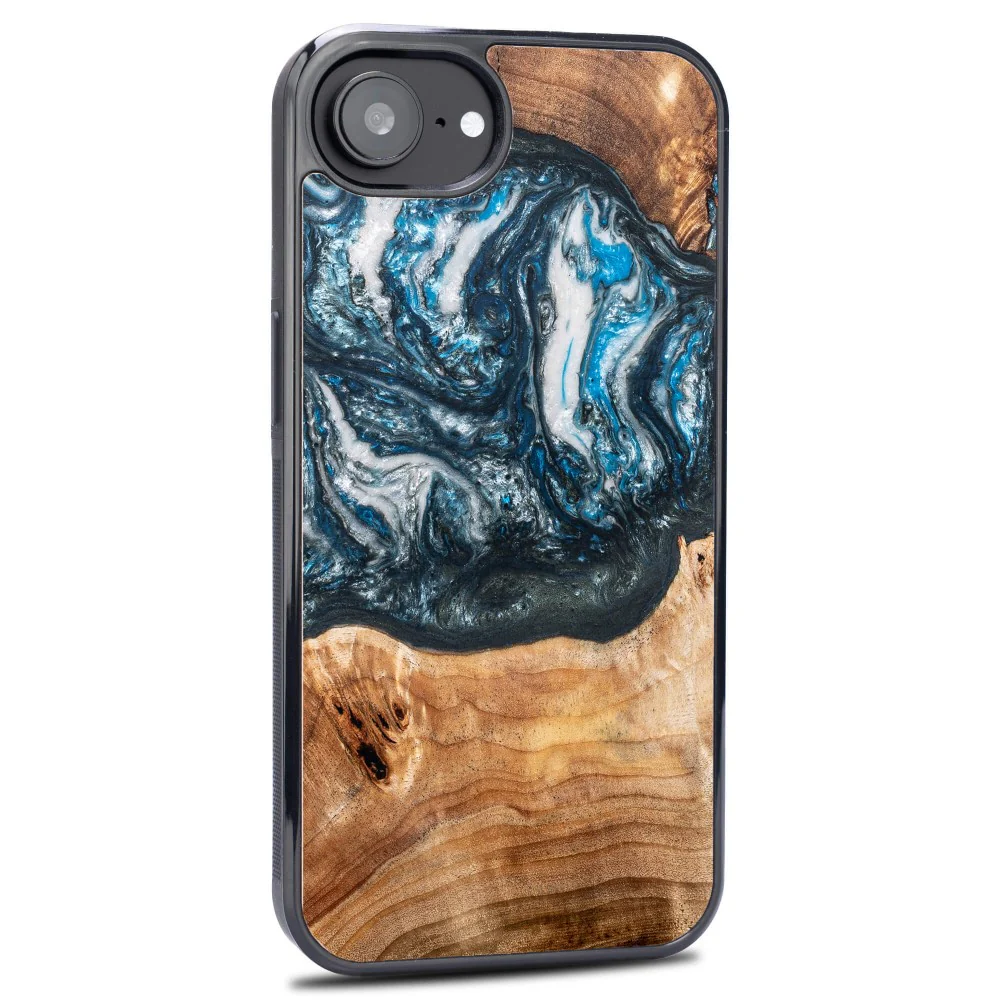 Holzhülle für iPhone 17e / 16e, Bewood Unique Planets Erde - Image 2