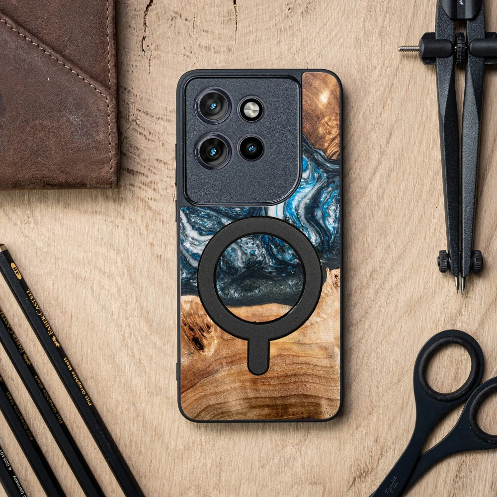 Holzhülle für Motorola Edge 50 Neo, Bewood Unique Planets Erde für MagSafe - Image 3