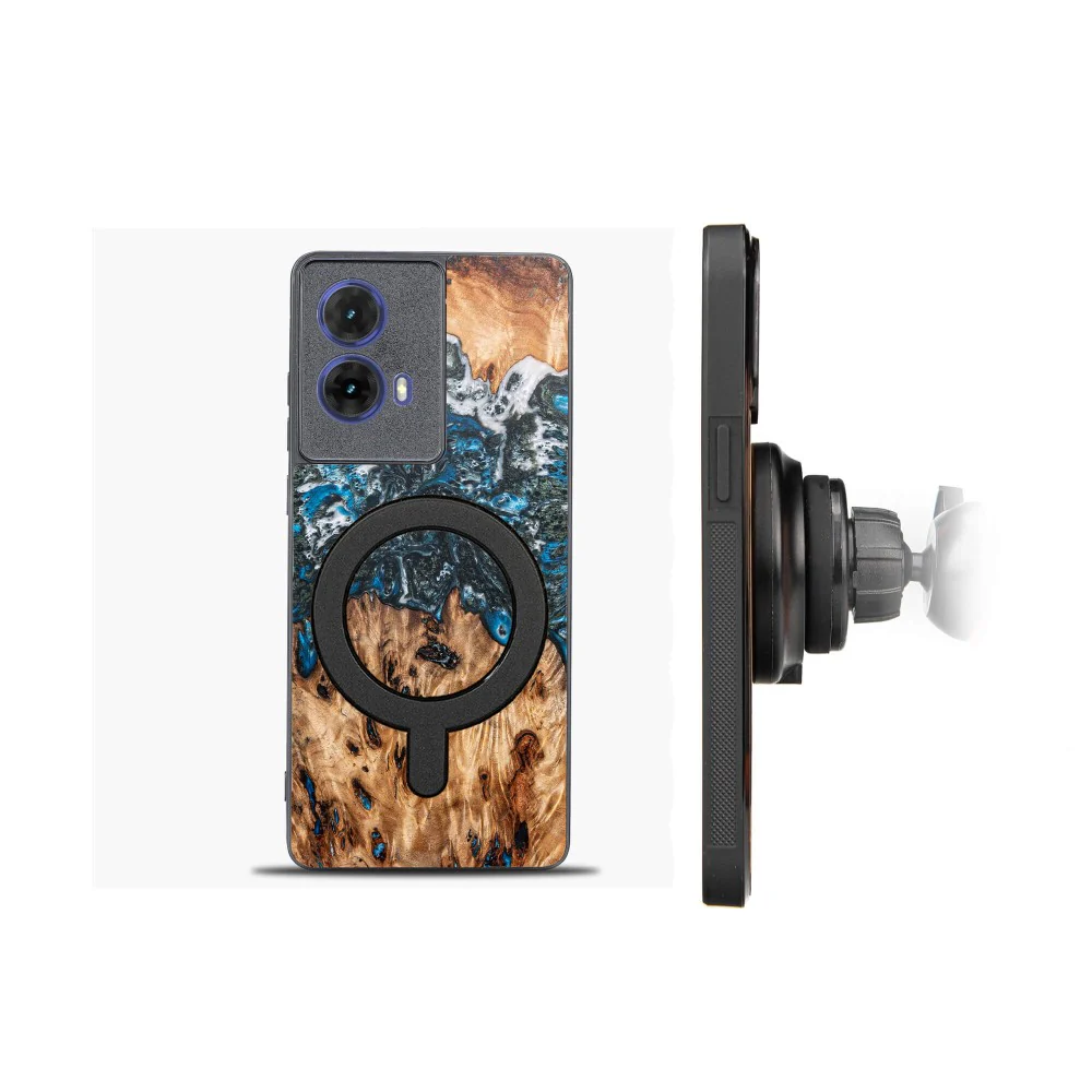 Holzhülle für Motorola Moto G85 5G, Bewood Unique Planets Erde für MagSafe - Image 2