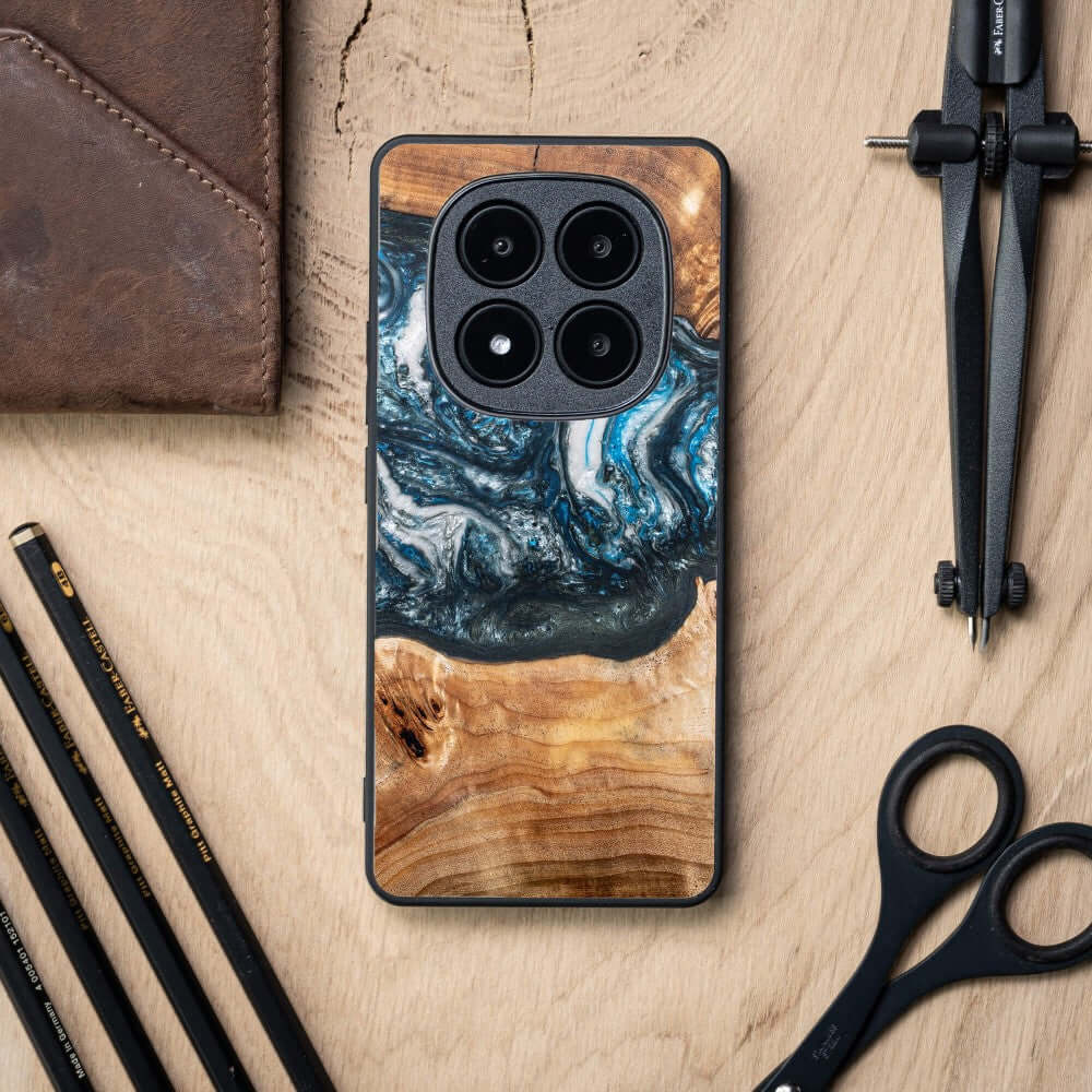Holzhülle für Xiaomi Redmi Note 14 Pro 5G / Xiaomi Poco X7, Bewood Unique Planets Erde - Image 2