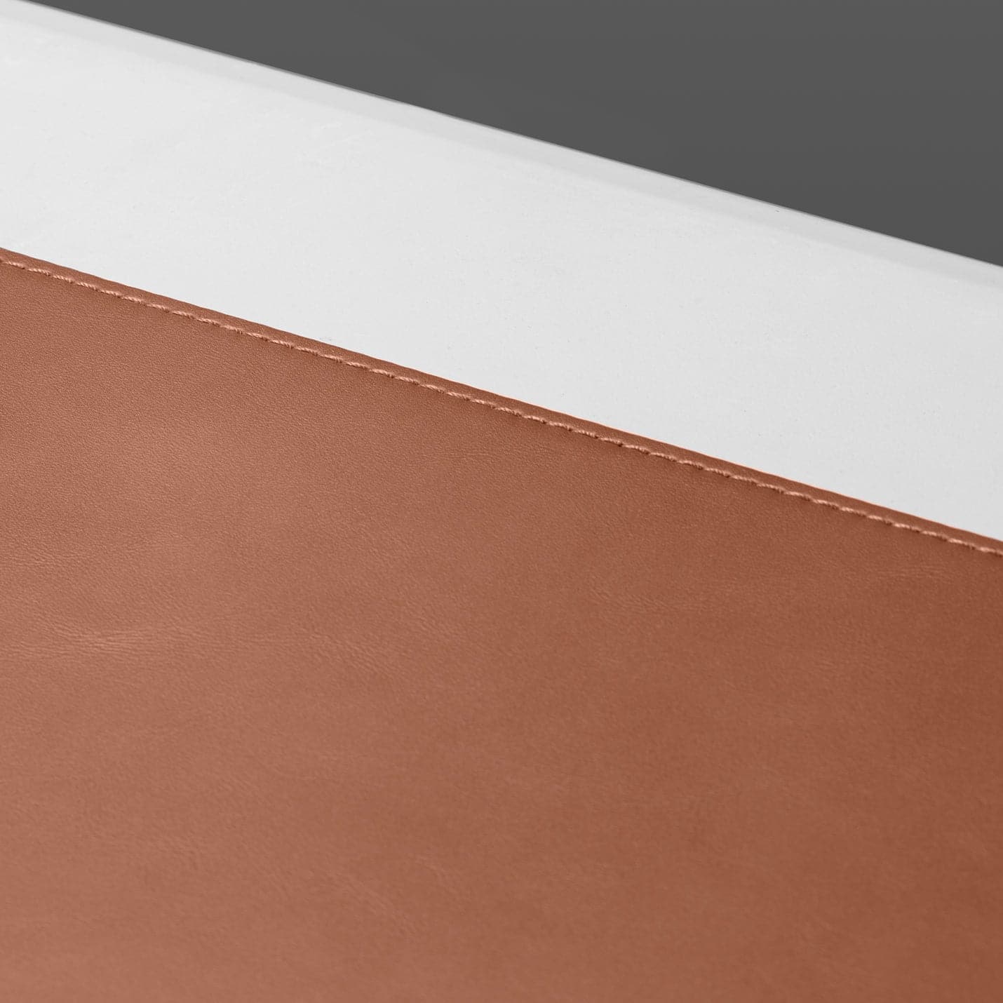 Öko-Leder-Schreibtisch/Mausunterlage, Spigen LD302, Braun - Image 9