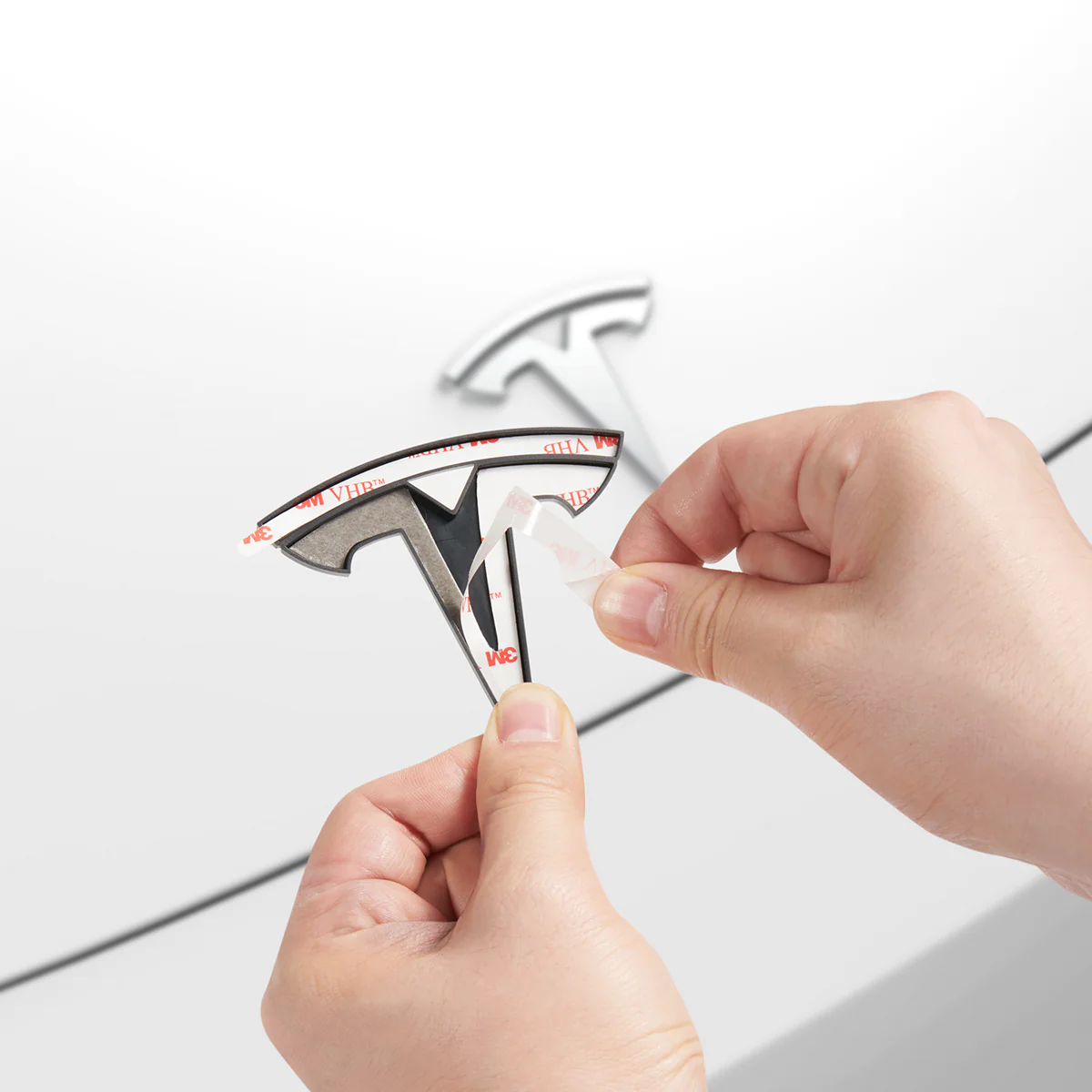 Schutzabdeckung für Motorhaubenemblem/Marker für Tesla Model 3 Highland 2024-25, Spigen, Schwarz - Image 11