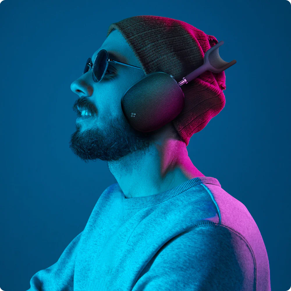 Schutzhülle für AirPods Max, Spigen Urban Fit, Schwarz - Image 11