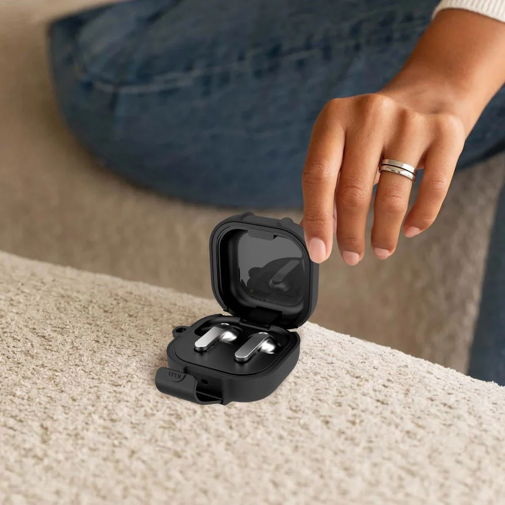 Schutzhülle Tech-Protect Slim Hook für Samsung Galaxy Buds 4 / 4 Pro, Schwarz - Image 10