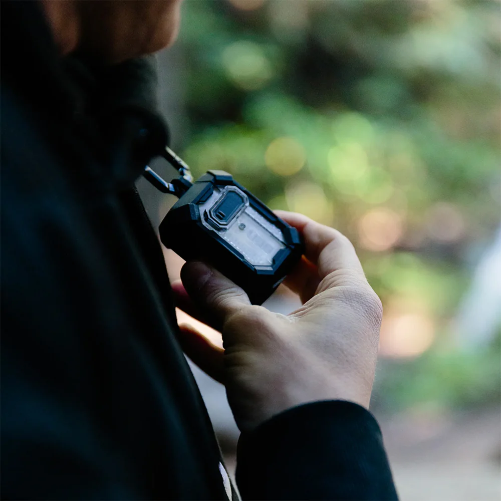 Schutzhülle für AirPods 4, Urban Armor Gear UAG Plasma, Schwarz - Image 9