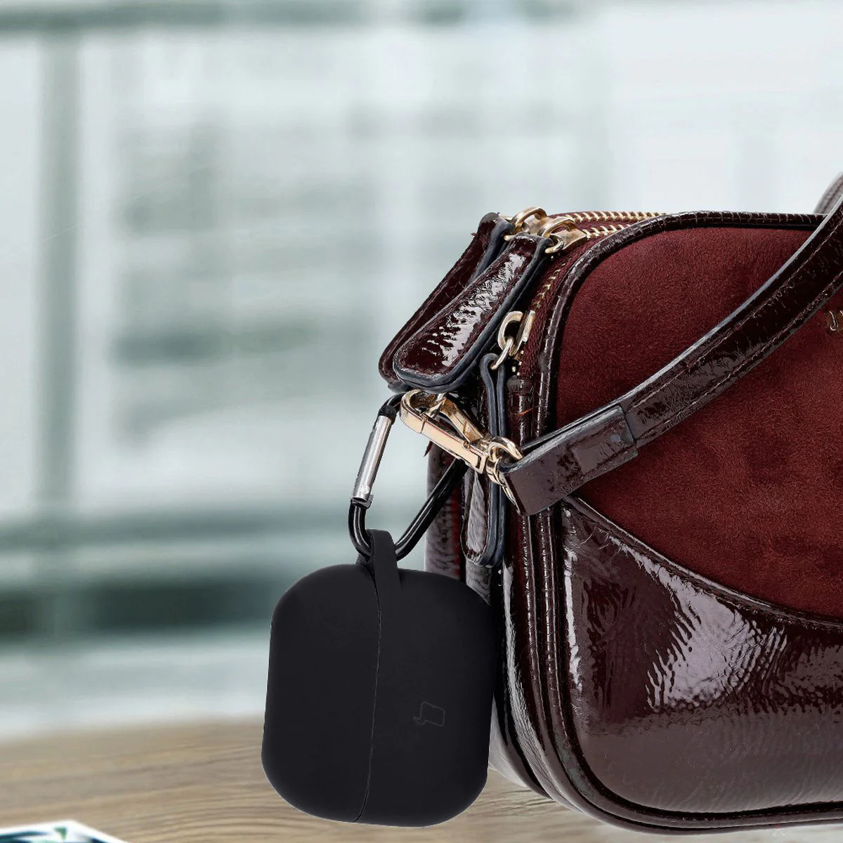 Silikonhülle mit Karabiner für Galaxy Buds 3/3 Pro/3 FE, Bizon Case Headphone Silicone, Schwarz - Image 4