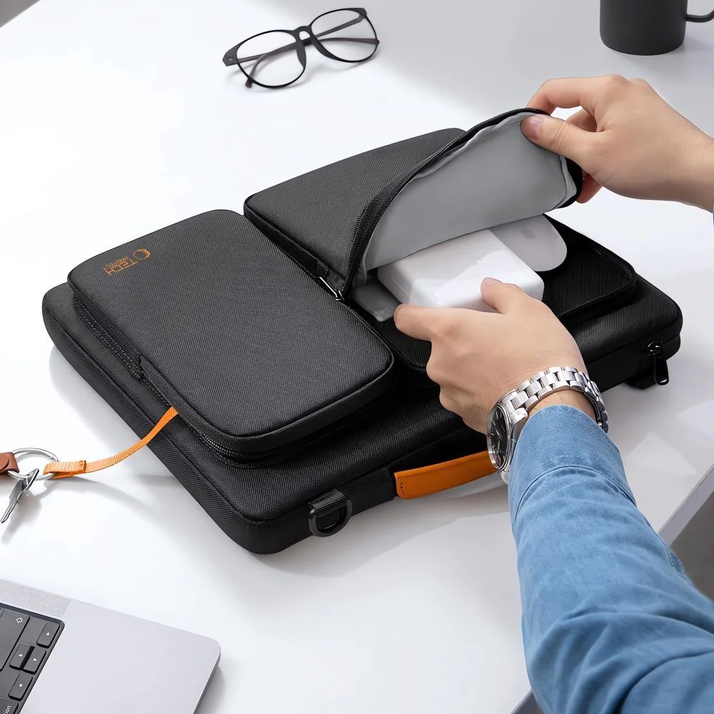 Umhängetasche für 13-14“ Laptop, Tech-Protect Defender Bag, Schwarz/Orange - Image 8